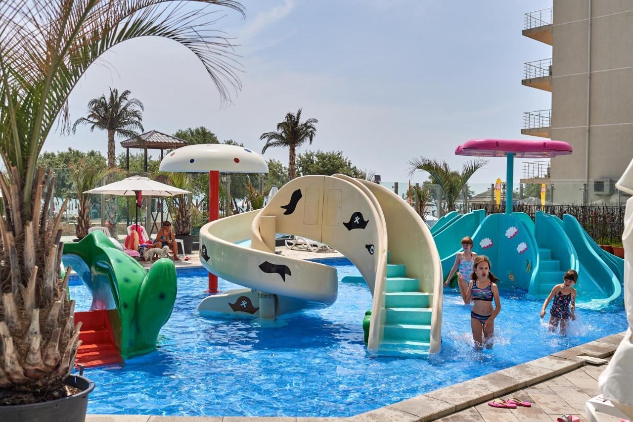 Melisea Aparthotel Pool & Spa Mamaia Nord Năvodari Eksteriør billede